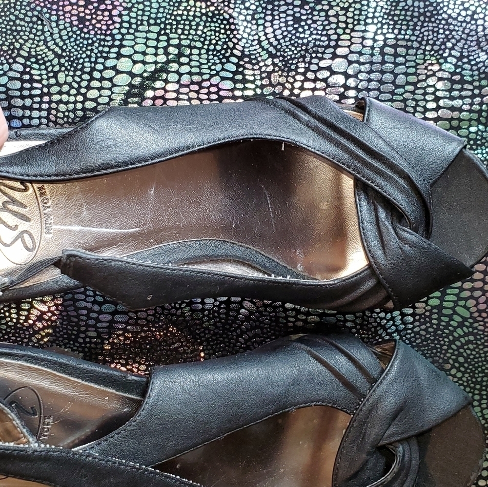 Flirty black and brown peep toe heels - Picture 8 of 11